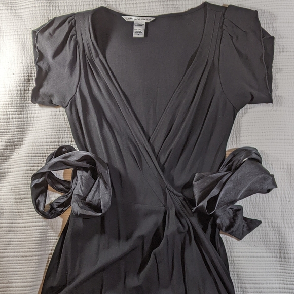 DVF Antoinette wrap dress - Picture 3 of 13